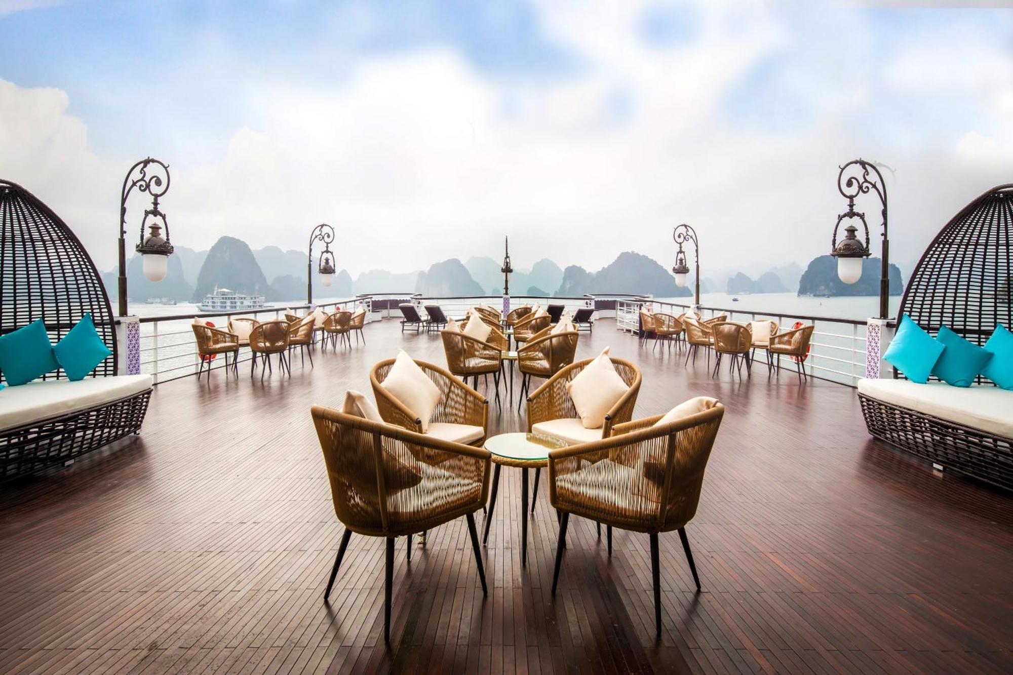 Ambassador Cruise Halong Bay Hotel Hạ Long Ngoại thất bức ảnh