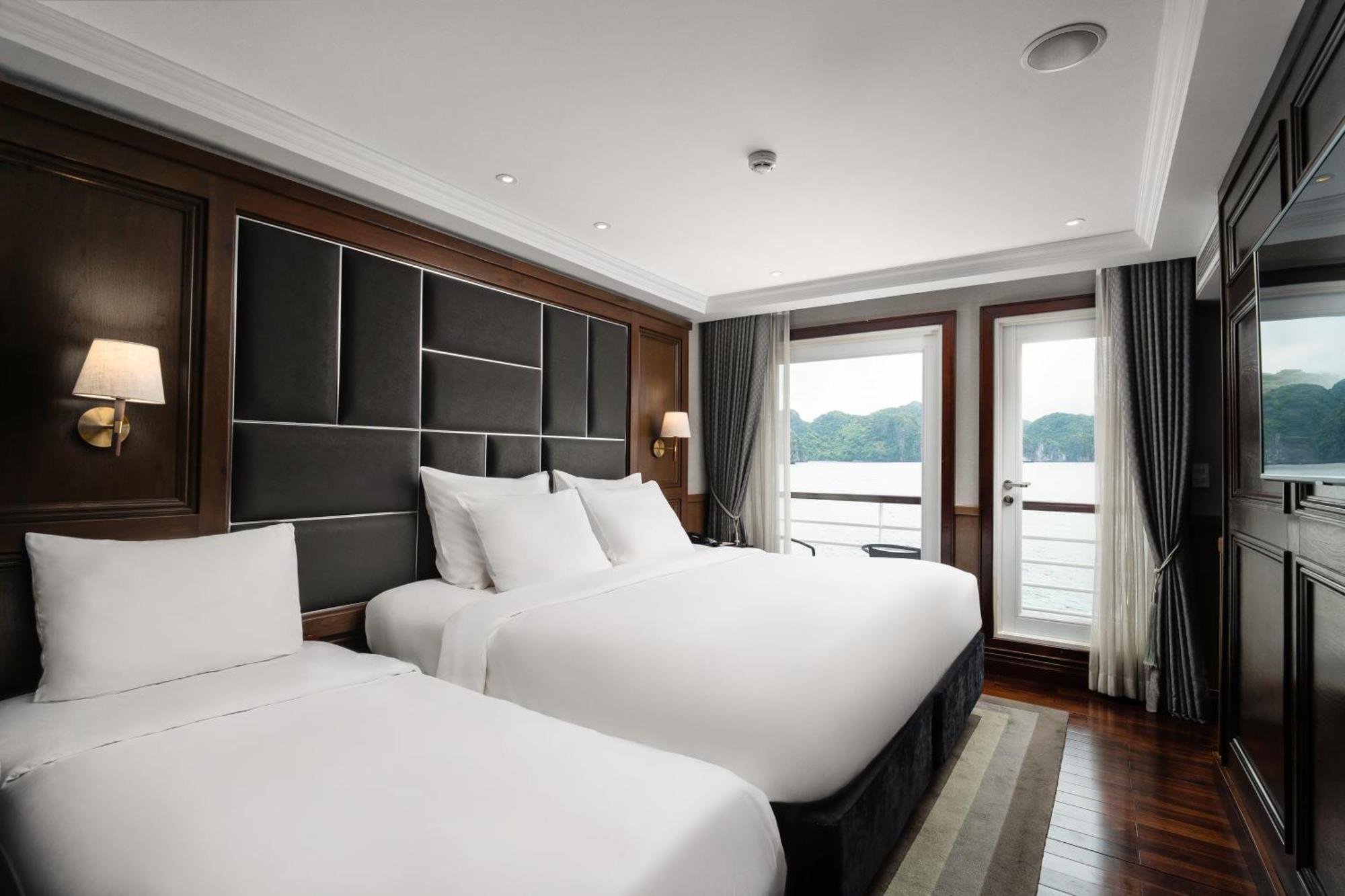 Ambassador Cruise Halong Bay Hotel Hạ Long Ngoại thất bức ảnh