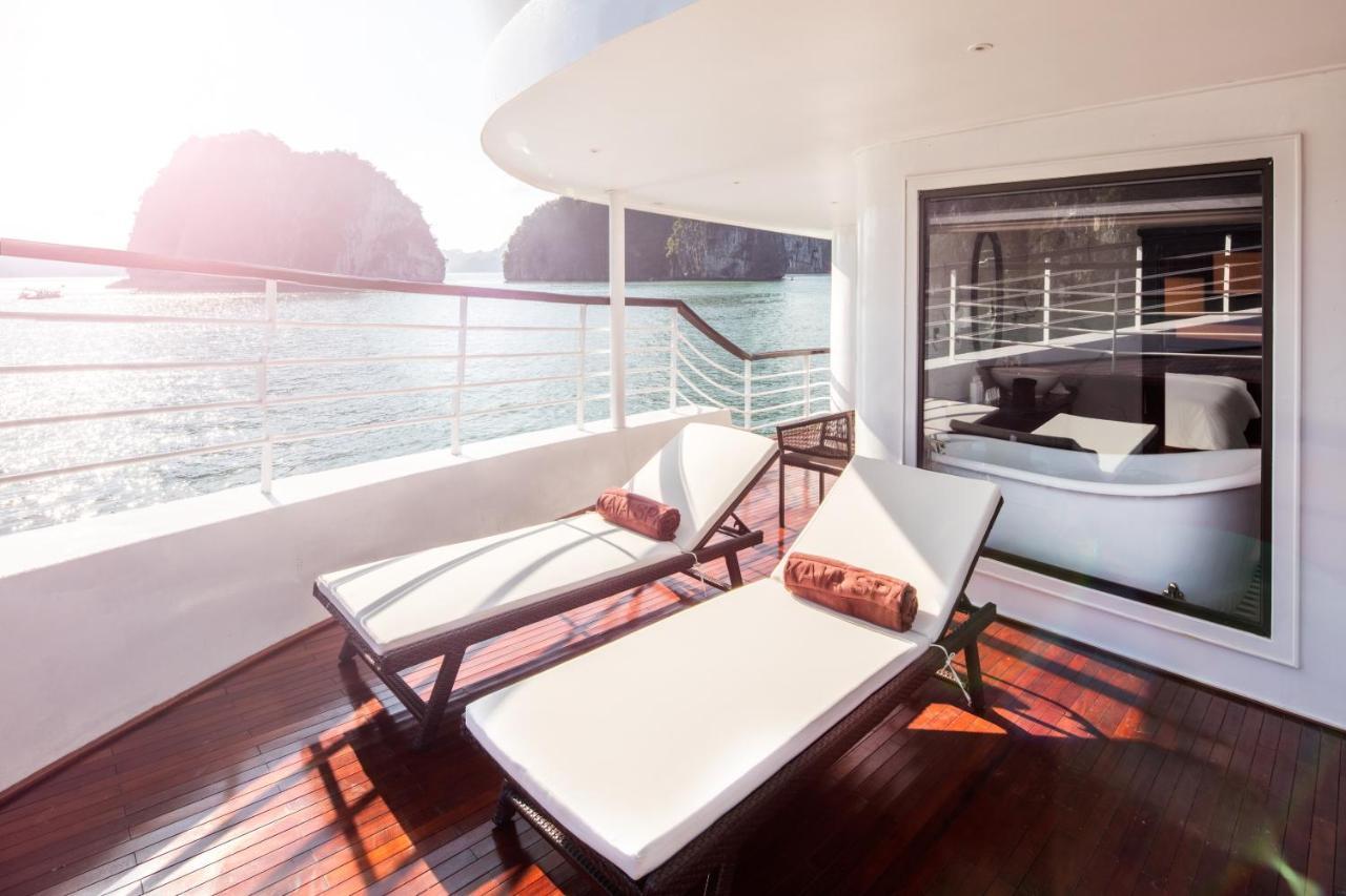 Ambassador Cruise Halong Bay Hotel Hạ Long Ngoại thất bức ảnh