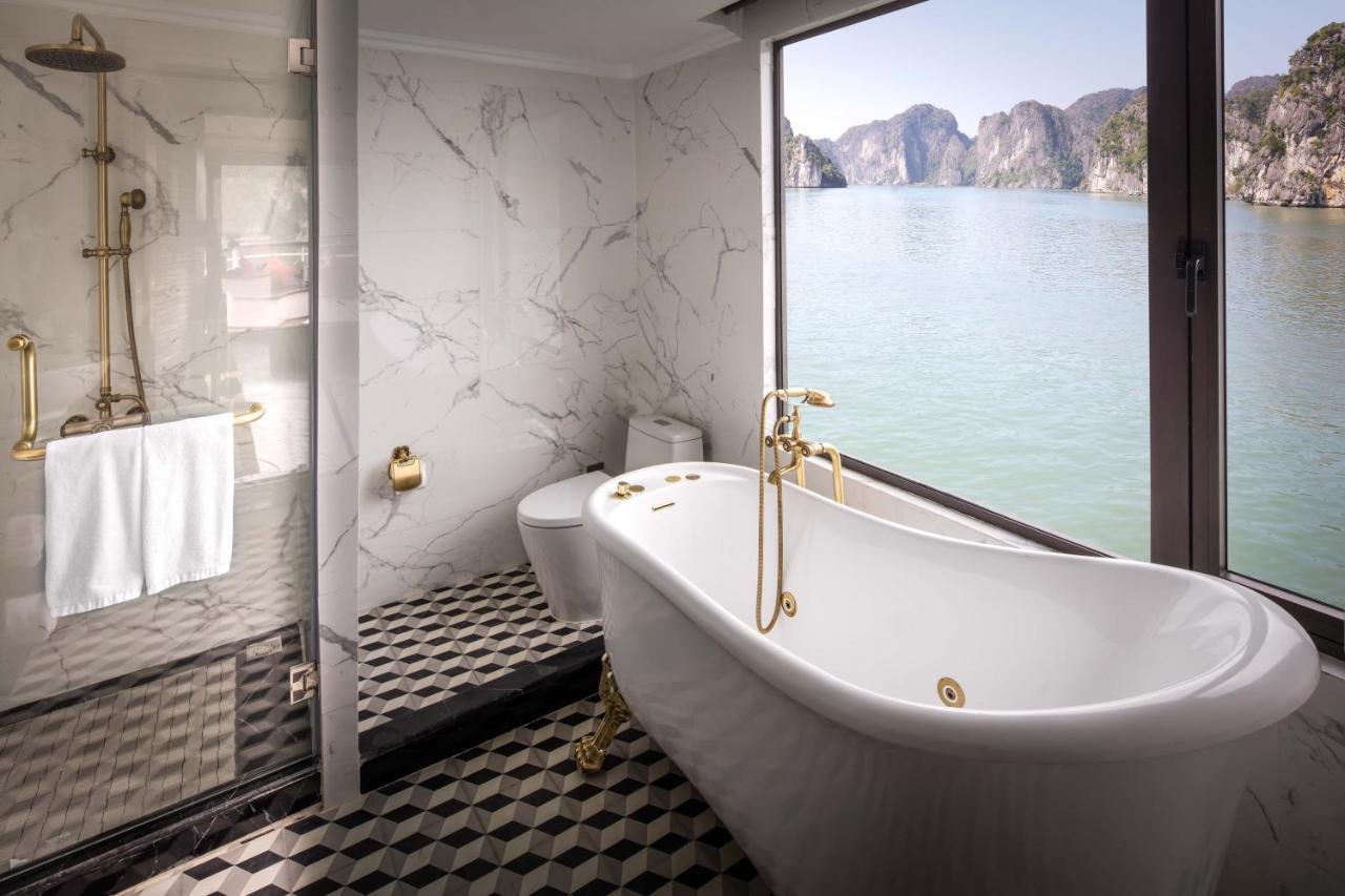 Ambassador Cruise Halong Bay Hotel Hạ Long Ngoại thất bức ảnh