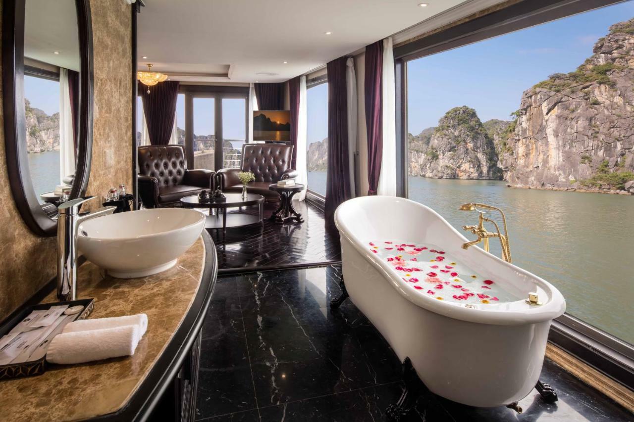 Ambassador Cruise Halong Bay Hotel Hạ Long Ngoại thất bức ảnh